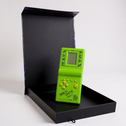 Caixa + Vintage Game